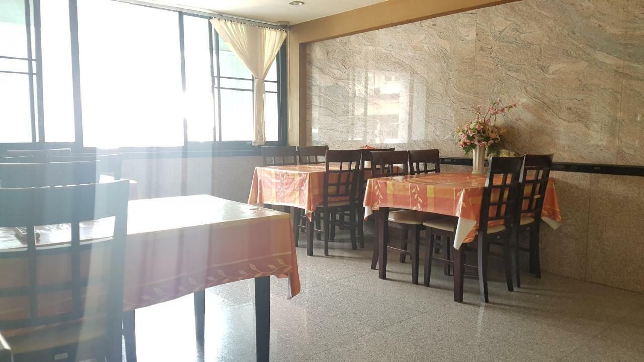 Khon Kaen Ruenrom Hotel Экстерьер фото