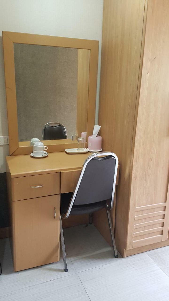 Khon Kaen Ruenrom Hotel Экстерьер фото