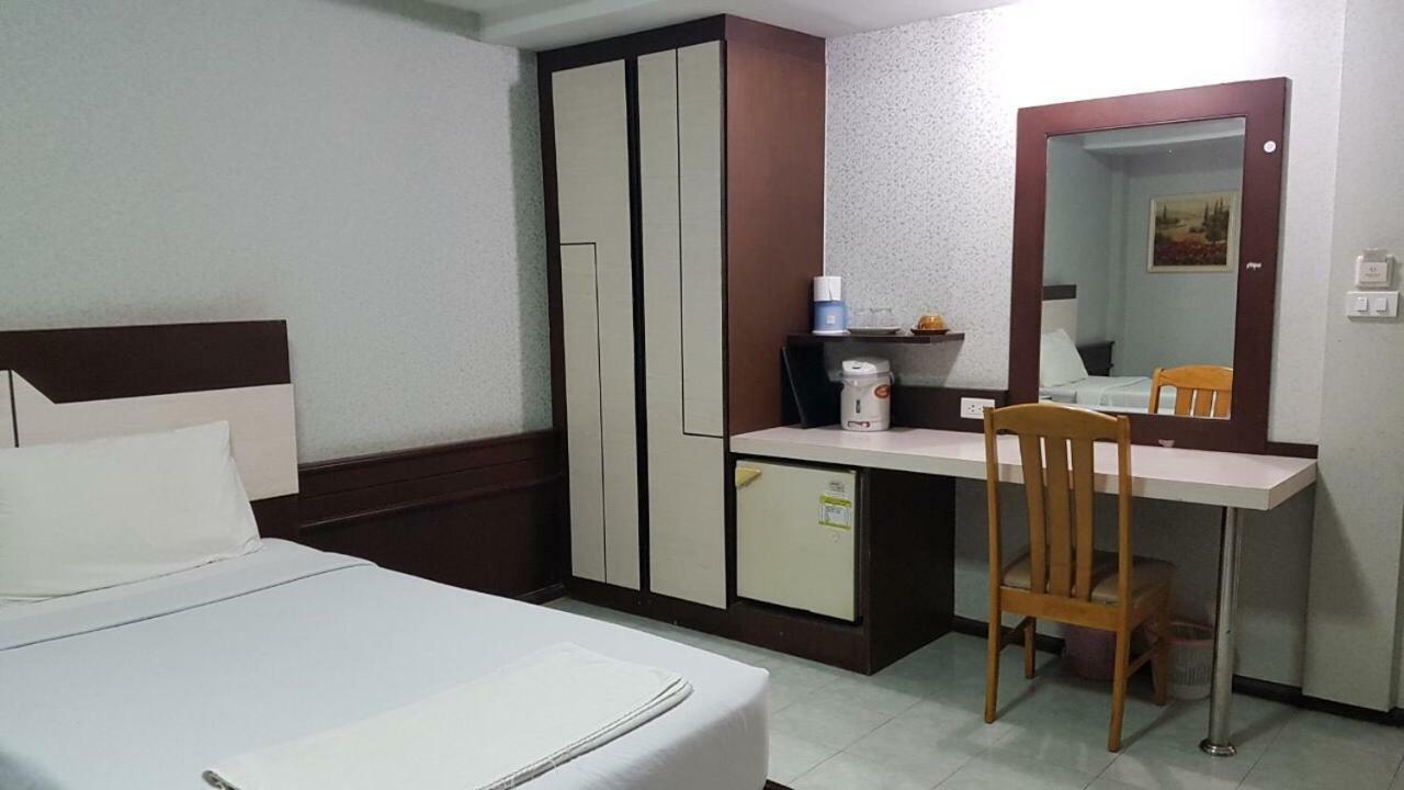 Khon Kaen Ruenrom Hotel Экстерьер фото