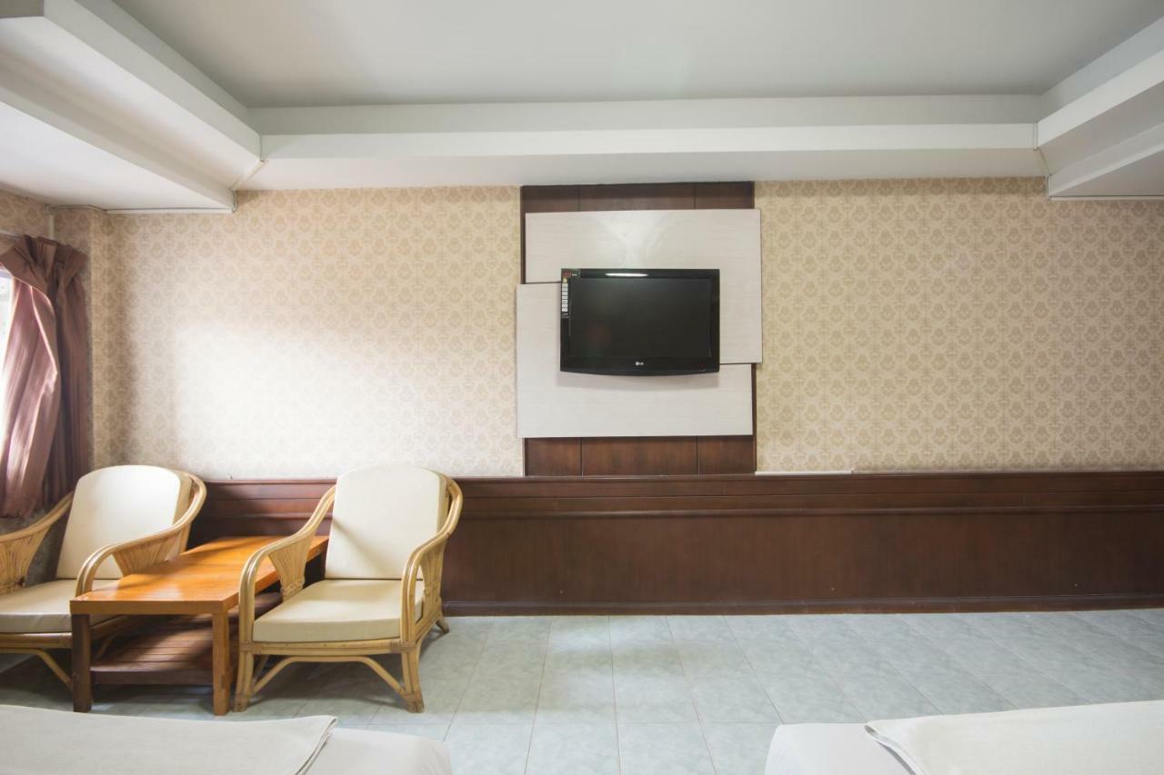 Khon Kaen Ruenrom Hotel Экстерьер фото